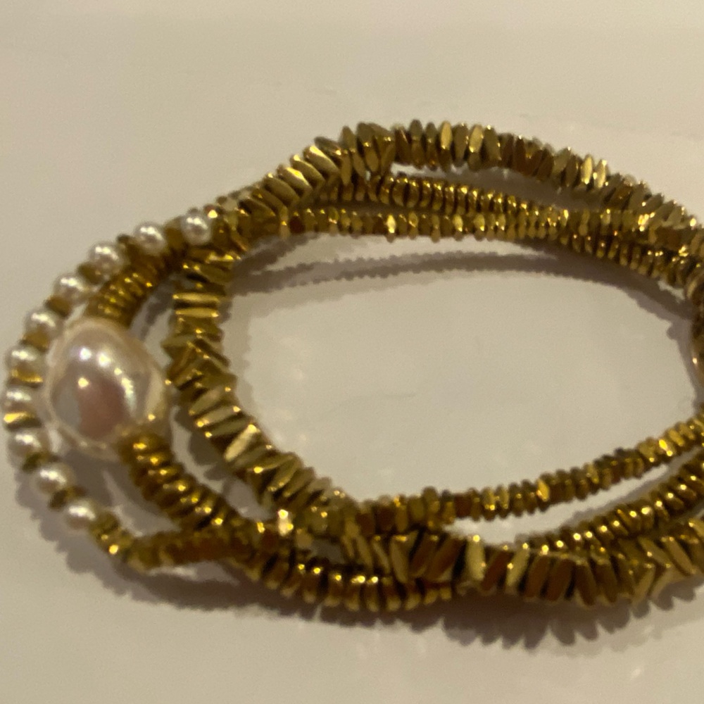 Anthropologie Gold Beaded Wrap Bracelet with Pearl Accent - Picture 3 of 4